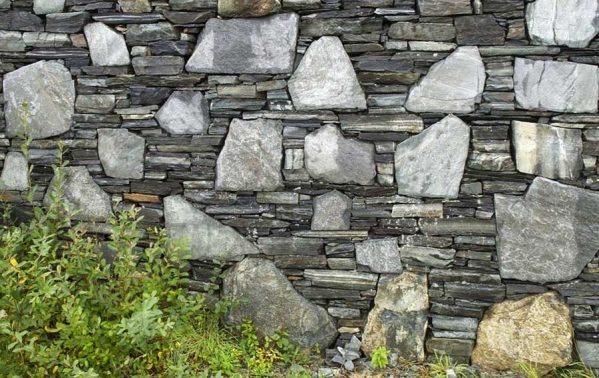 دیوار‌های سنگی ایرلند