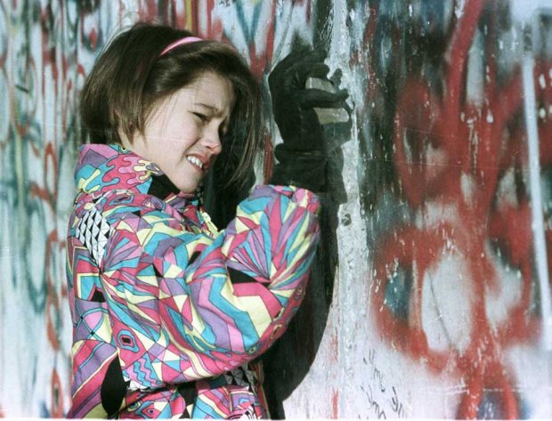 فرو ریختن دیوار برلین به روایت تصویر